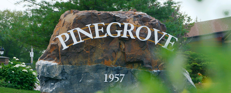 À propos du Club de Golf Pinegrove À propos du Club de Golf Pinegrove
